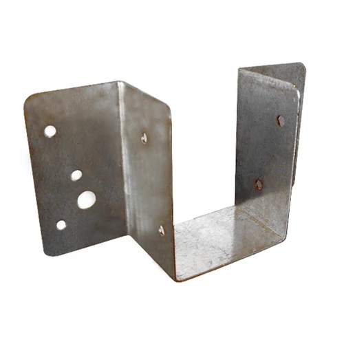 Oszloptartó lemez "C" 51 x 65 x 45 / 1 mm horganyzott (ET) Oszloptartó lemez "C" 51 x 65 x 45 / 1 mm horganyzott (ET)