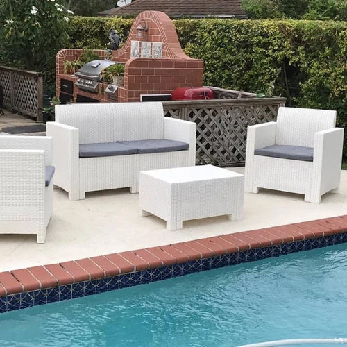 NEBRASKA 4 személyes, fehér rattan szett