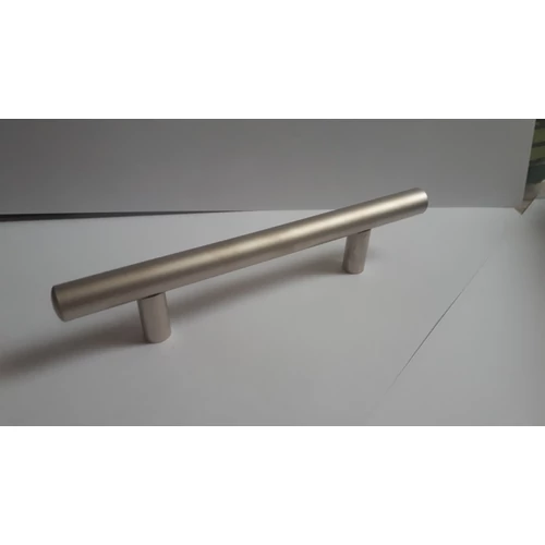 RS rúdfogantyú 96 mm, szatén RS rúdfogantyú 96 mm, szatén